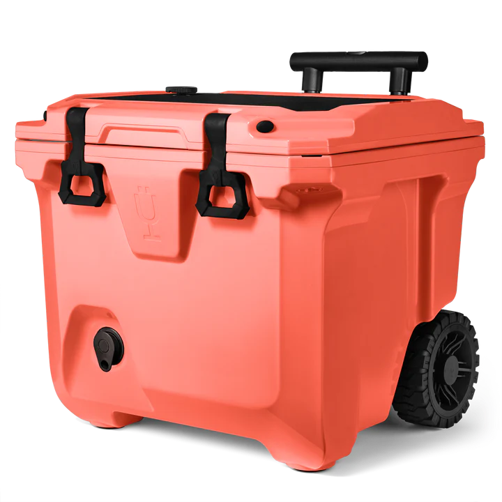 BruTank 35-Quart Rolling Cooler